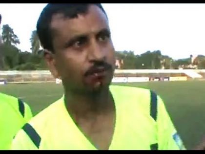 Referee Punched in Indian Football Game, Fights Back